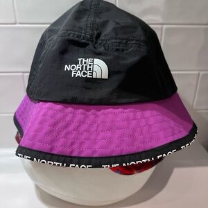 NWOT The North Face Black and Purple Hat